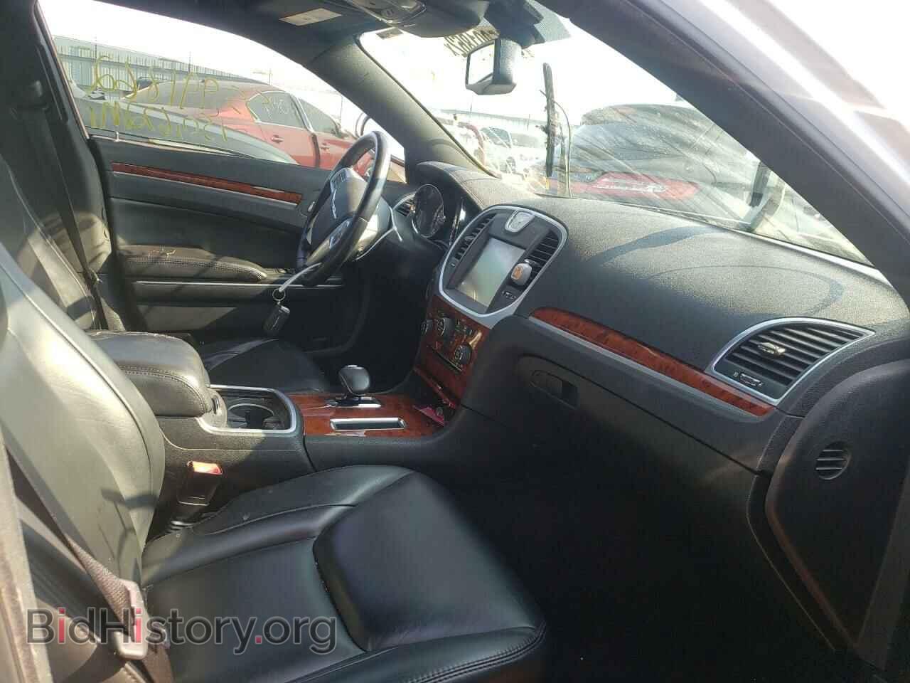 2013 CHRYSLER 300 - VIN: 2C3CCAAG3DH599343 - Фото 5