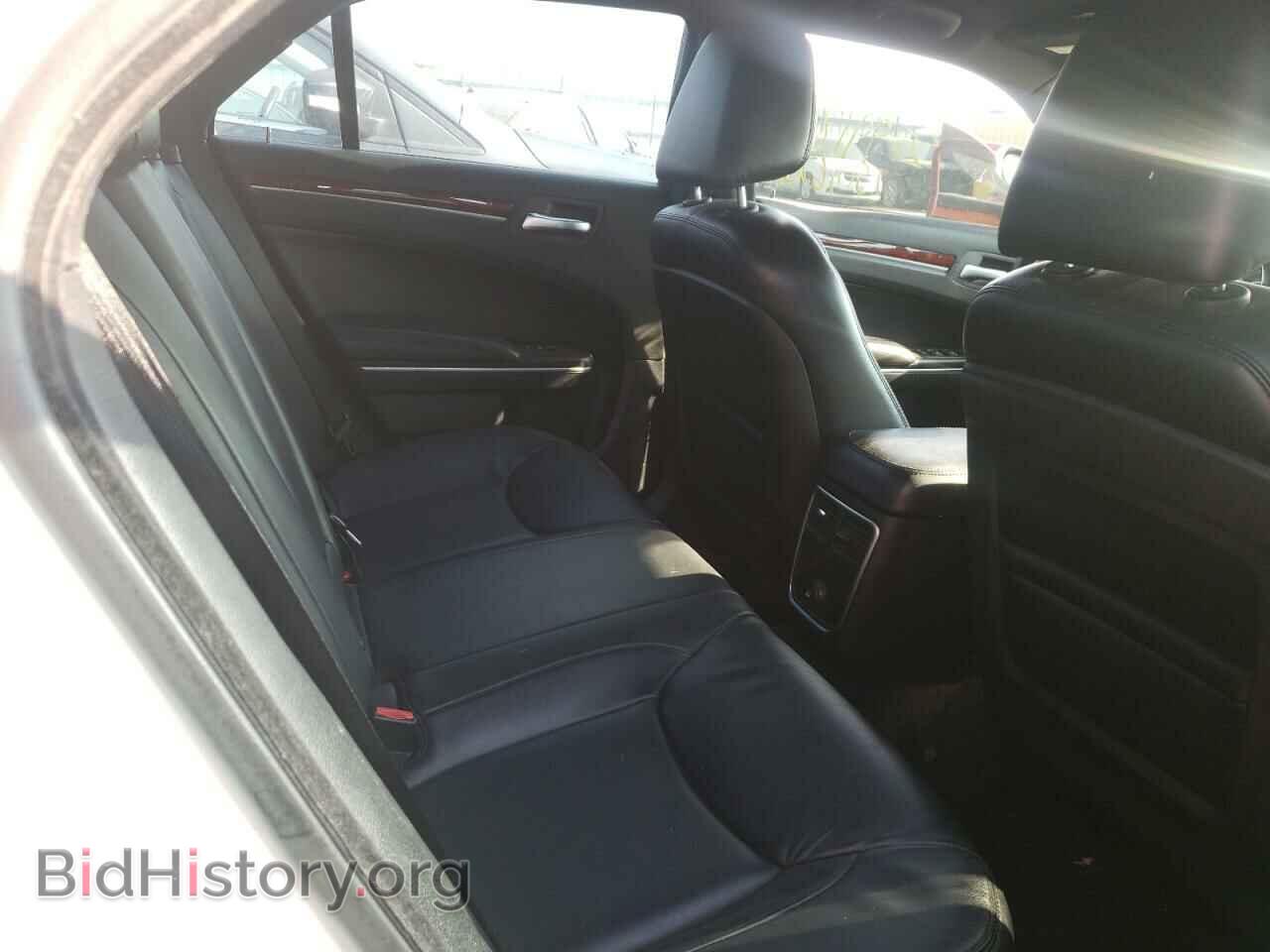 2013 CHRYSLER 300 - VIN: 2C3CCAAG3DH599343 - Фото 6