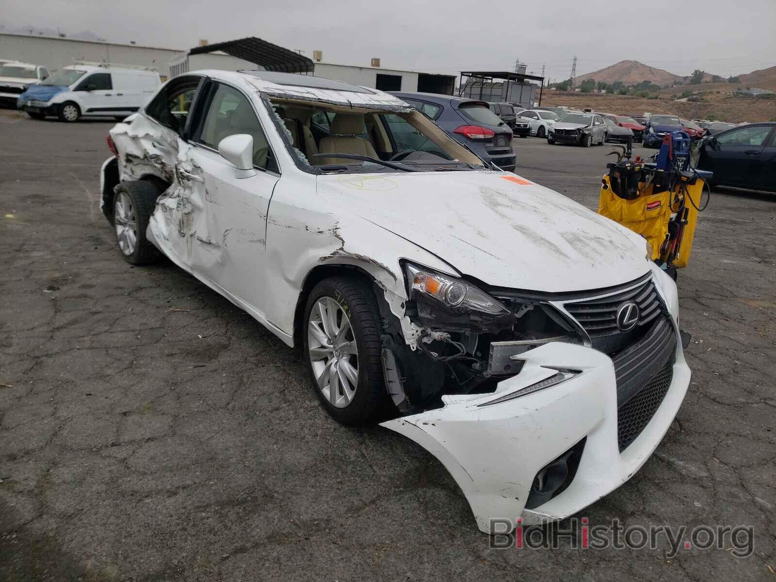 Photo JTHBF1D21F5074210 - LEXUS IS 2015