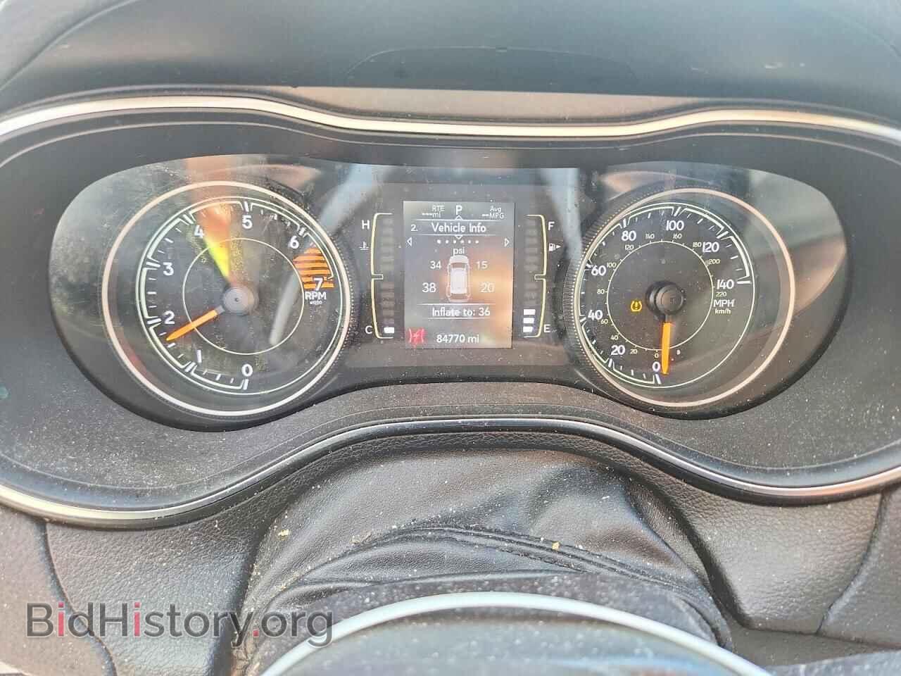 2019 JEEP CHEROKEE - VIN: 1C4PJLLB2KD265394 - Фото 9