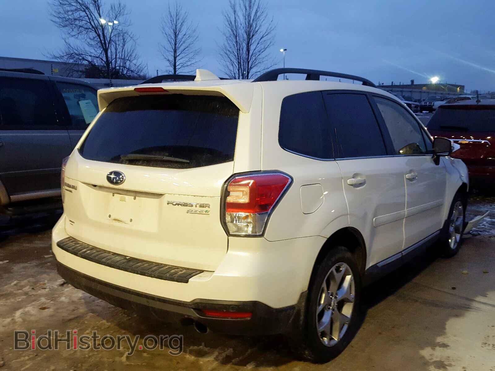 2017 SUBARU FORESTER - VIN: JF2SJAWC6HH430014 - Фото 4