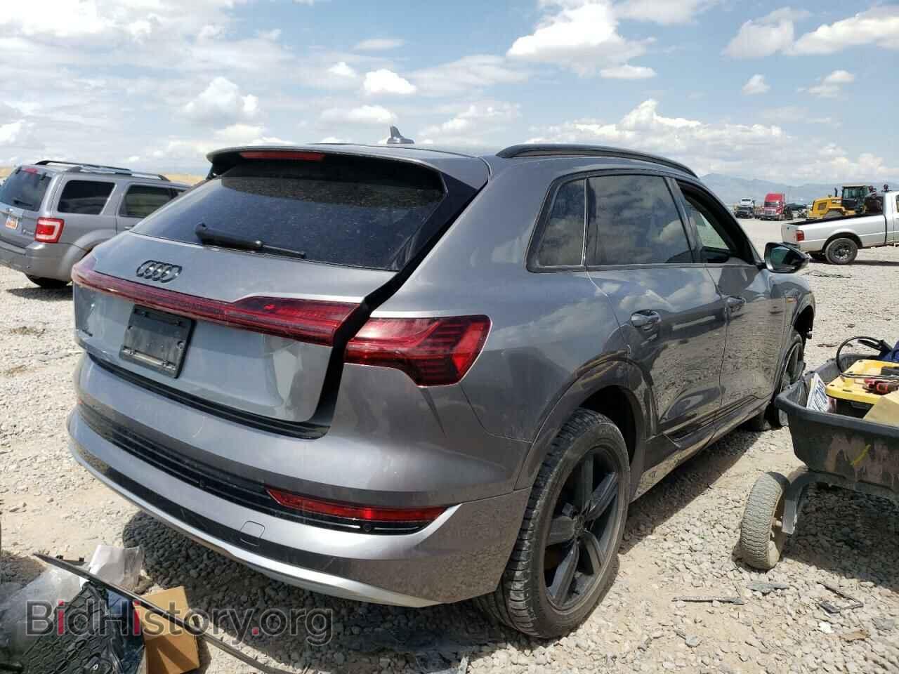 2019 AUDI E-TRON - VIN: WA1VABGE9KB020653 - Photo 3