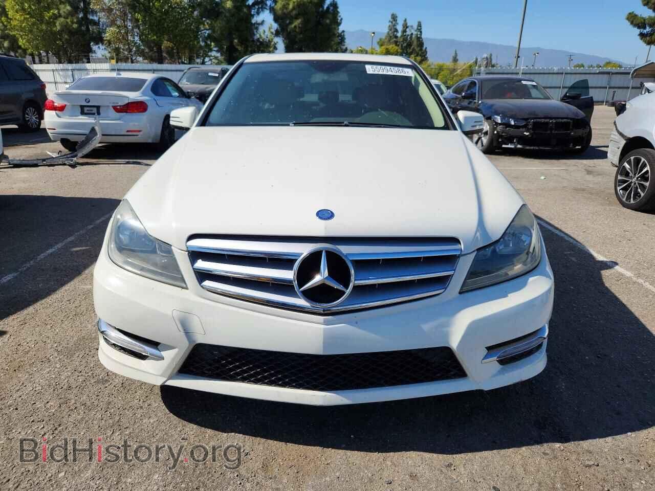2012 MERCEDES-BENZ C-CLASS - VIN: WDDGF4HB7CA682065 - Photo 5
