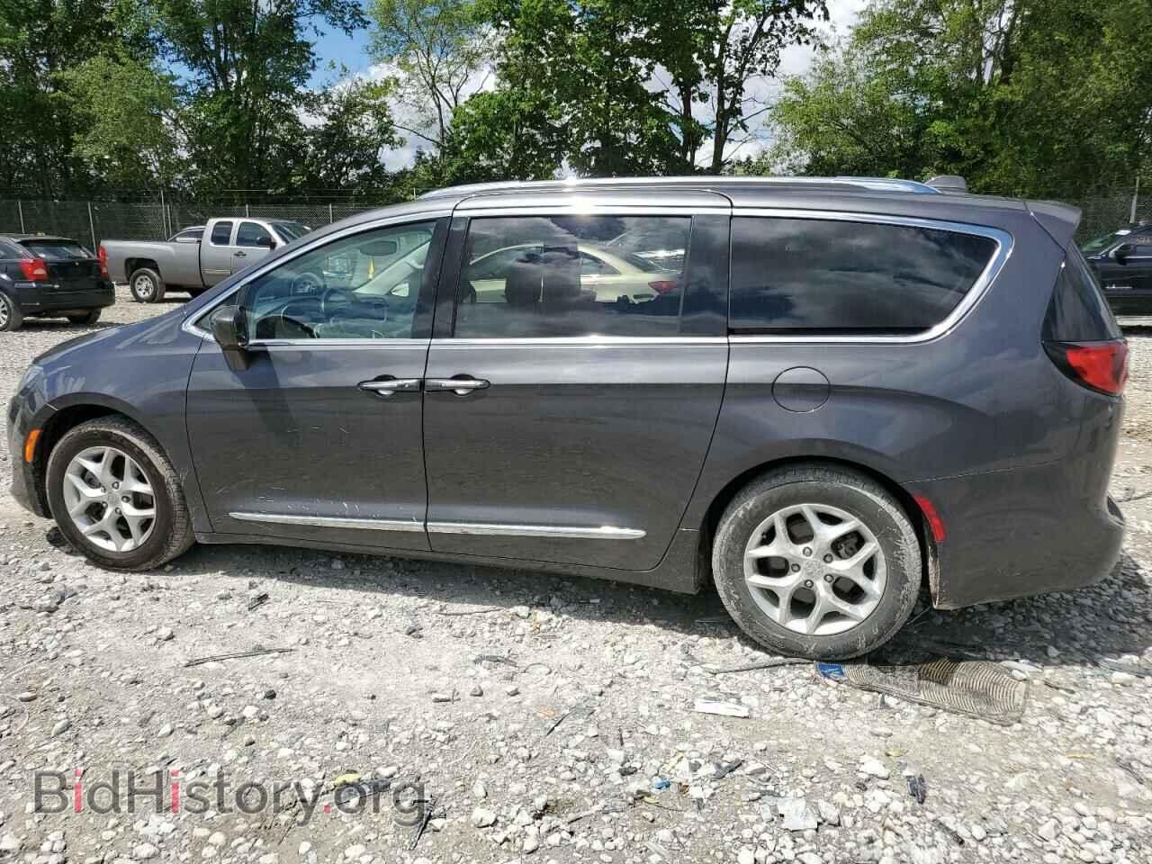 2018 CHRYSLER PACIFICA - VIN: 2C4RC1EG6JR109855 - Photo 2