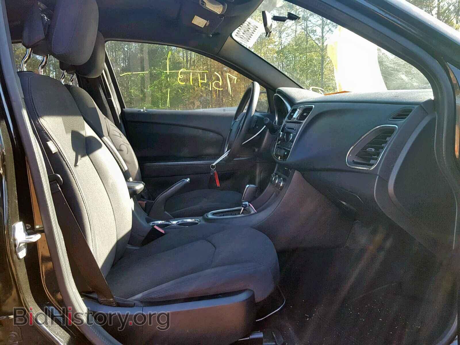 2013 CHRYSLER 200 - VIN: 1C3CCBAB3DN660448 - Photo 5