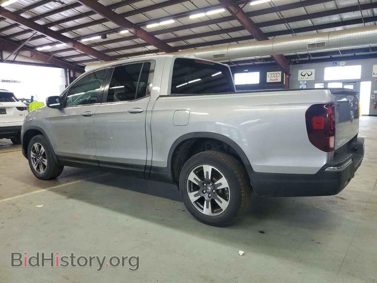 2017 HONDA RIDGELINE - VIN: 5FPYK3F55HB006401 - Фото 2