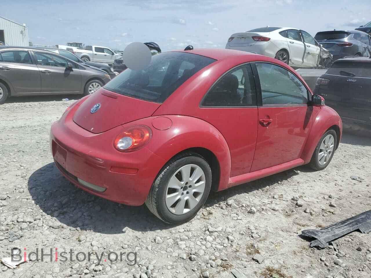 2008 VOLKSWAGEN BEETLE - VIN: 3VWPW31C88M516281 - Фото 3