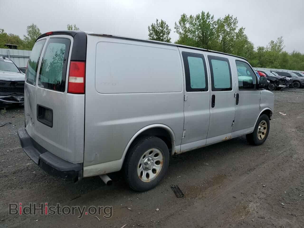 2011 CHEVROLET EXPRESS - VIN: 1GCSGAFX3B1159798 - Фото 3