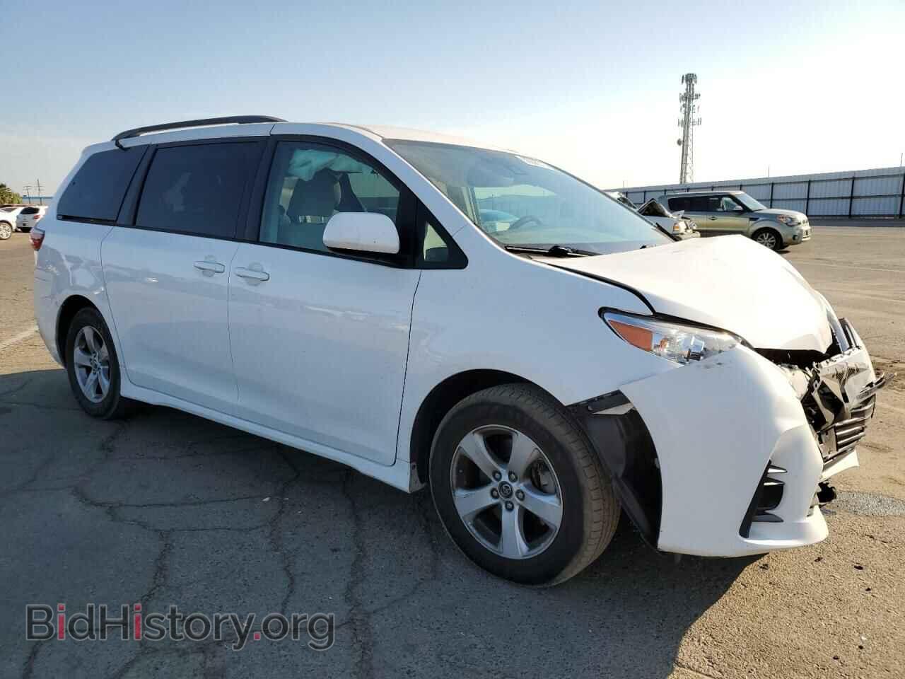 2018 TOYOTA All Models - VIN: 5TDKZ3DC3JS936729 - Фото 4