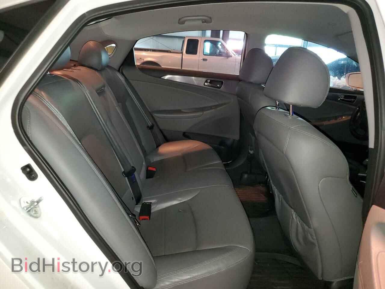 2012 HYUNDAI SONATA - VIN: KMHEC4A48CA042688 - Фото 10