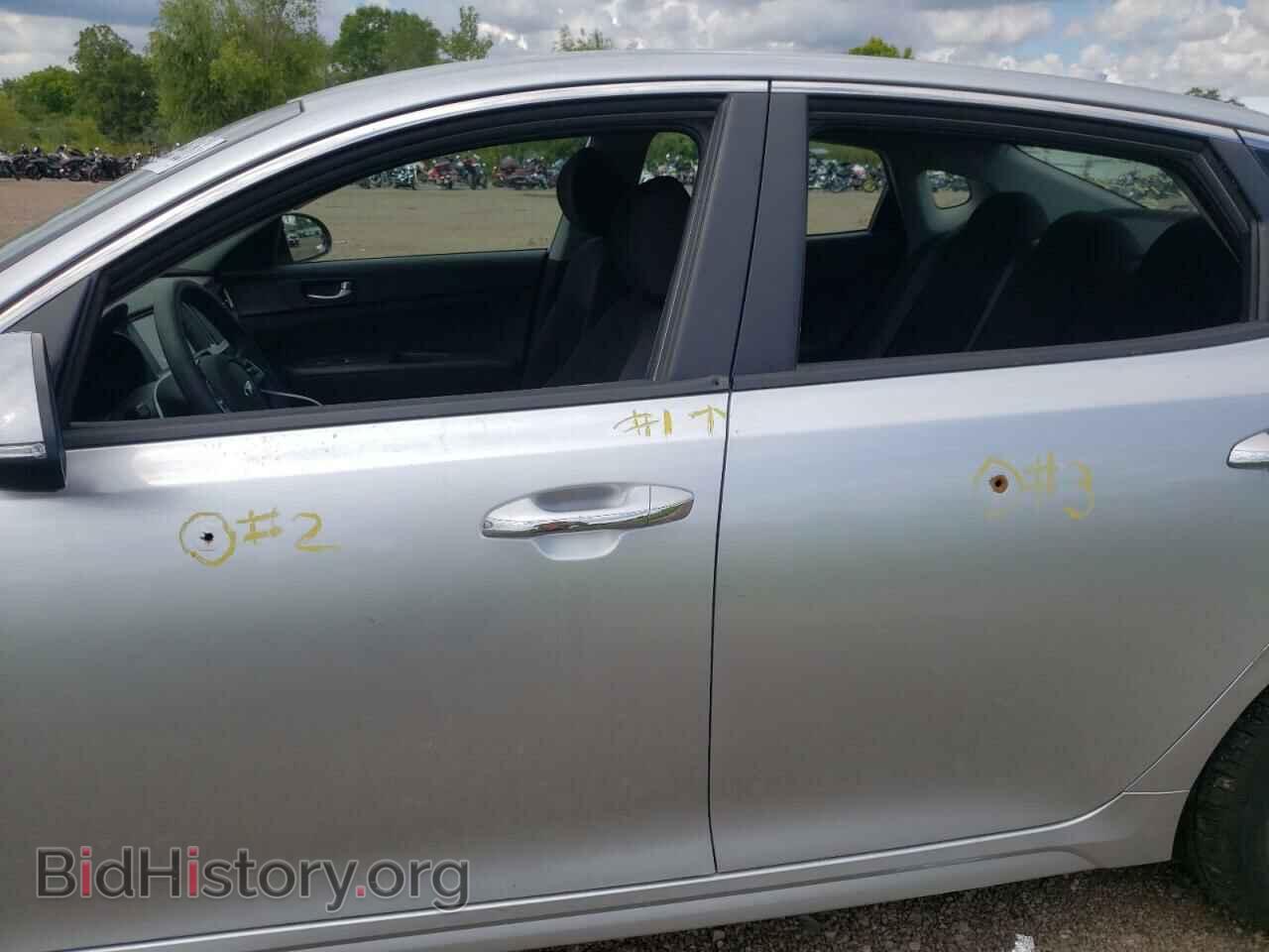 2019 KIA OPTIMA - VIN: 5XXGT4L33KG279643 - Фото 9