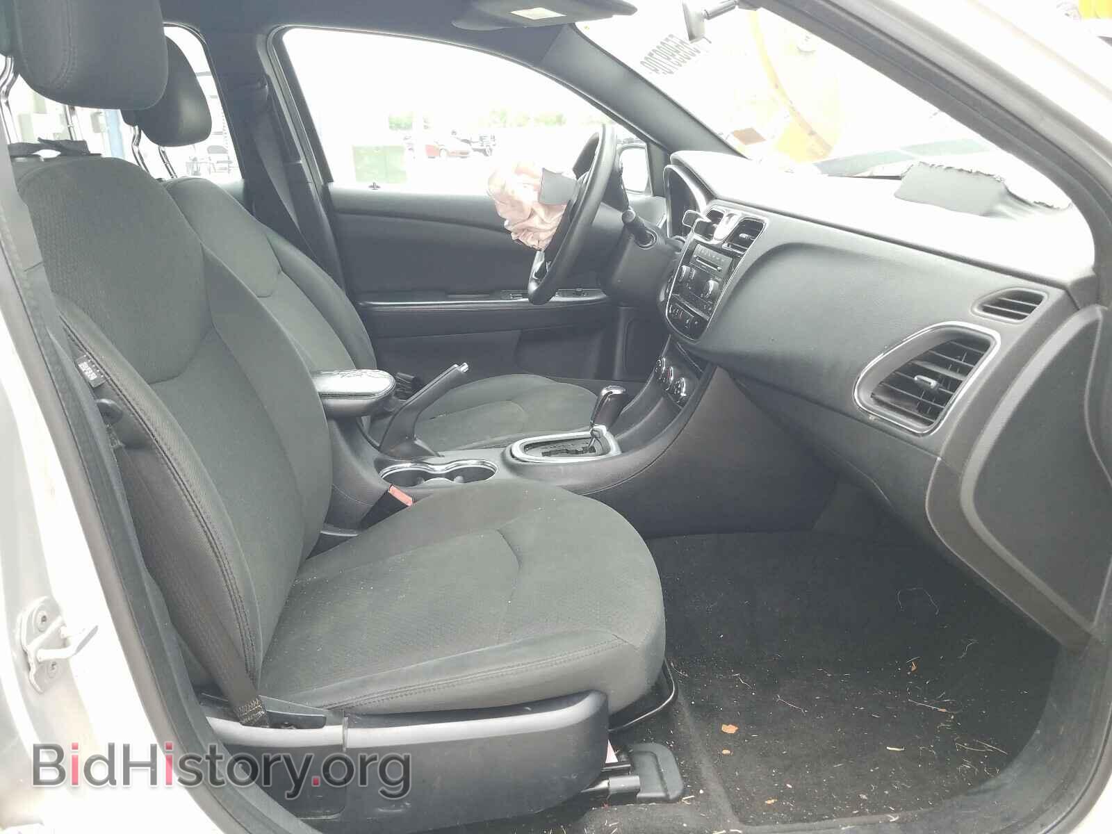 2011 CHRYSLER 200 - VIN: 1C3BC4FG5BN532415 - Фото 5