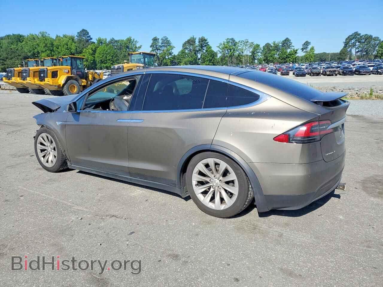 2016 TESLA MODEL X - VIN: 5YJXCBE20GF005867 - Photo 2