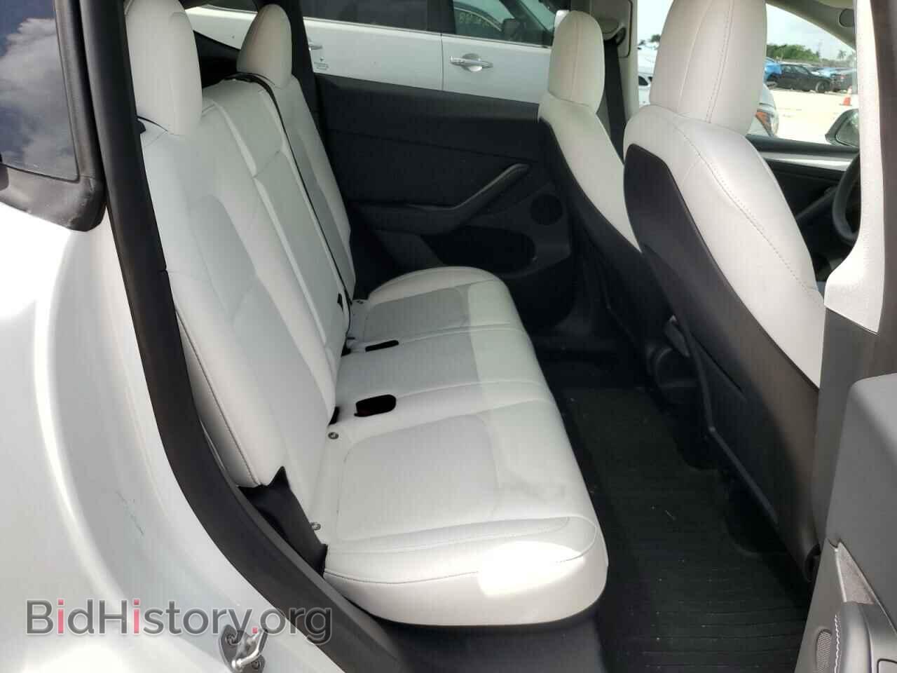 2022 TESLA MODEL Y - VIN: 7SAYGDEF3NF542062 - Фото 10