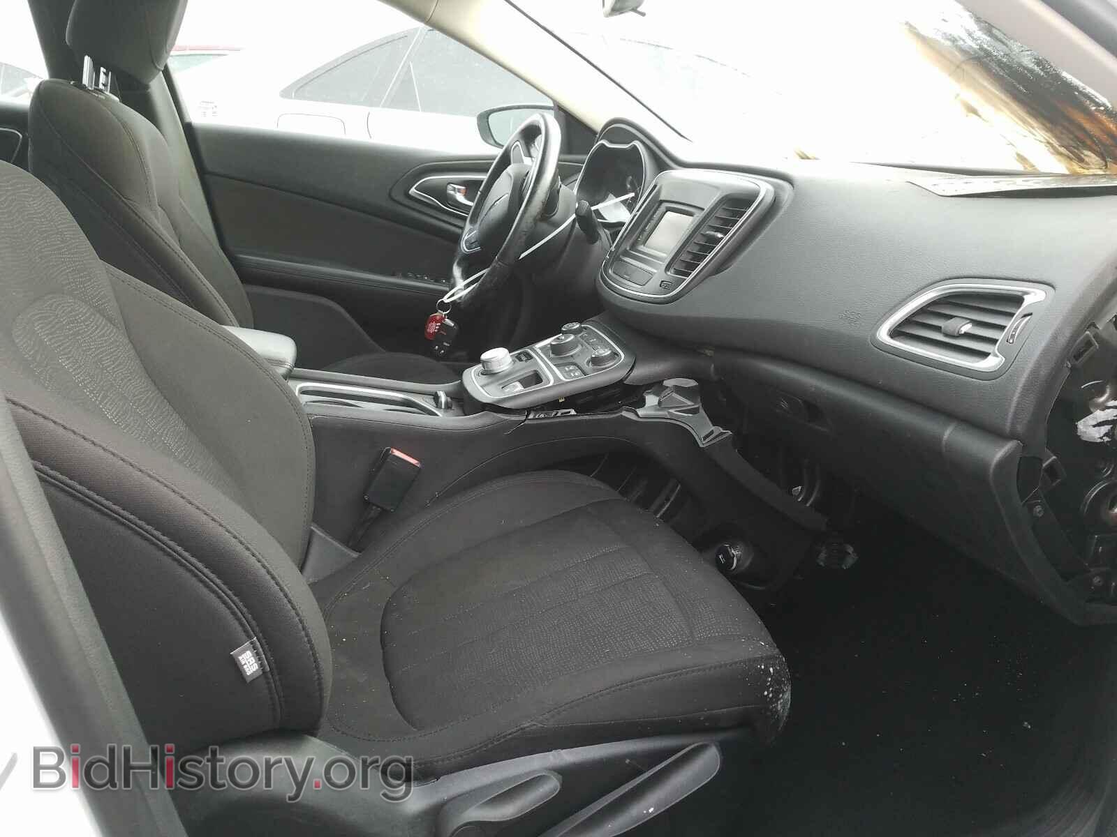 2016 CHRYSLER 200 - VIN: 1C3CCCFB2GN185958 - Photo 5