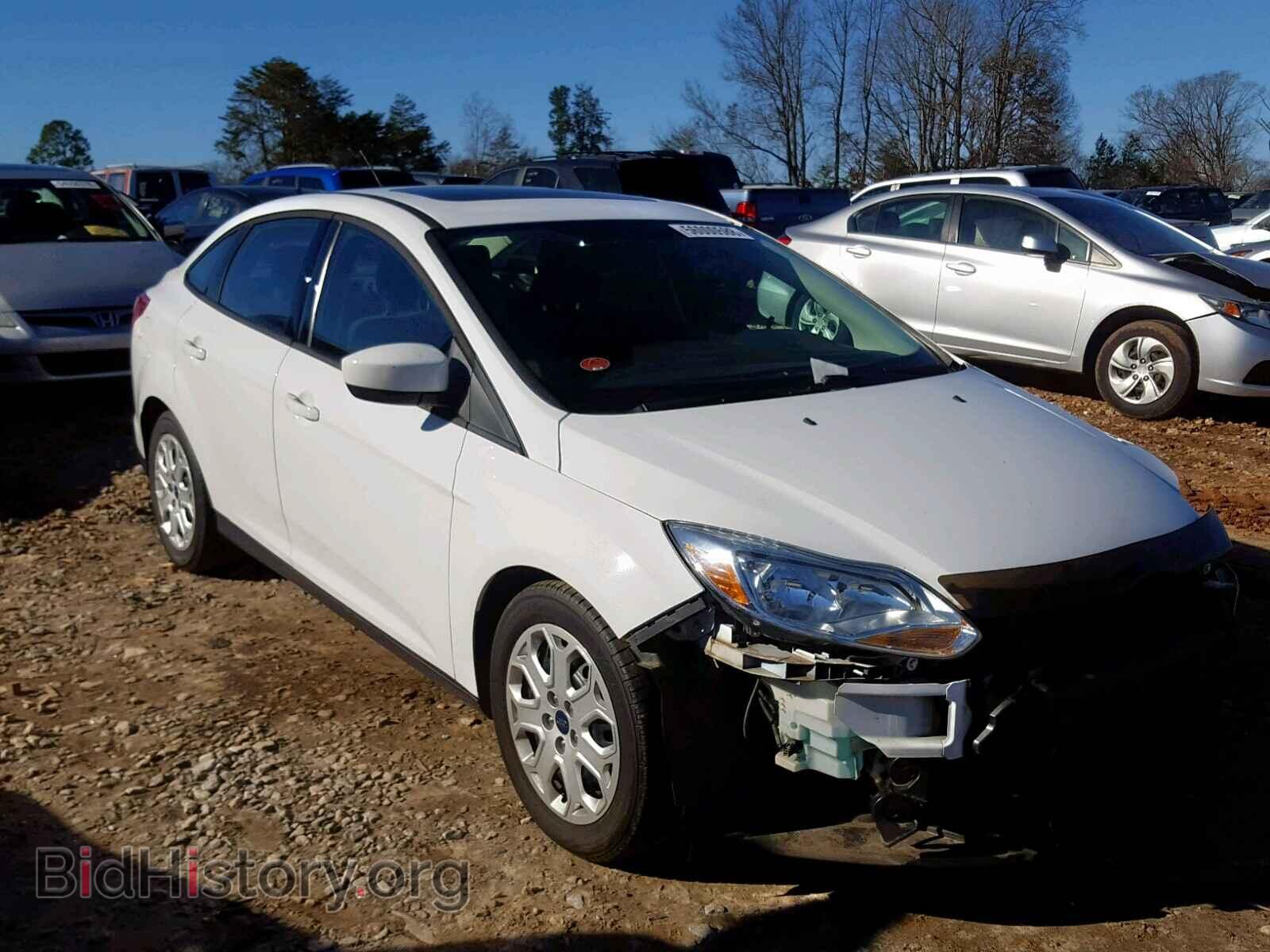 Photo 1FAHP3F21CL472872 - FORD FOCUS 2012