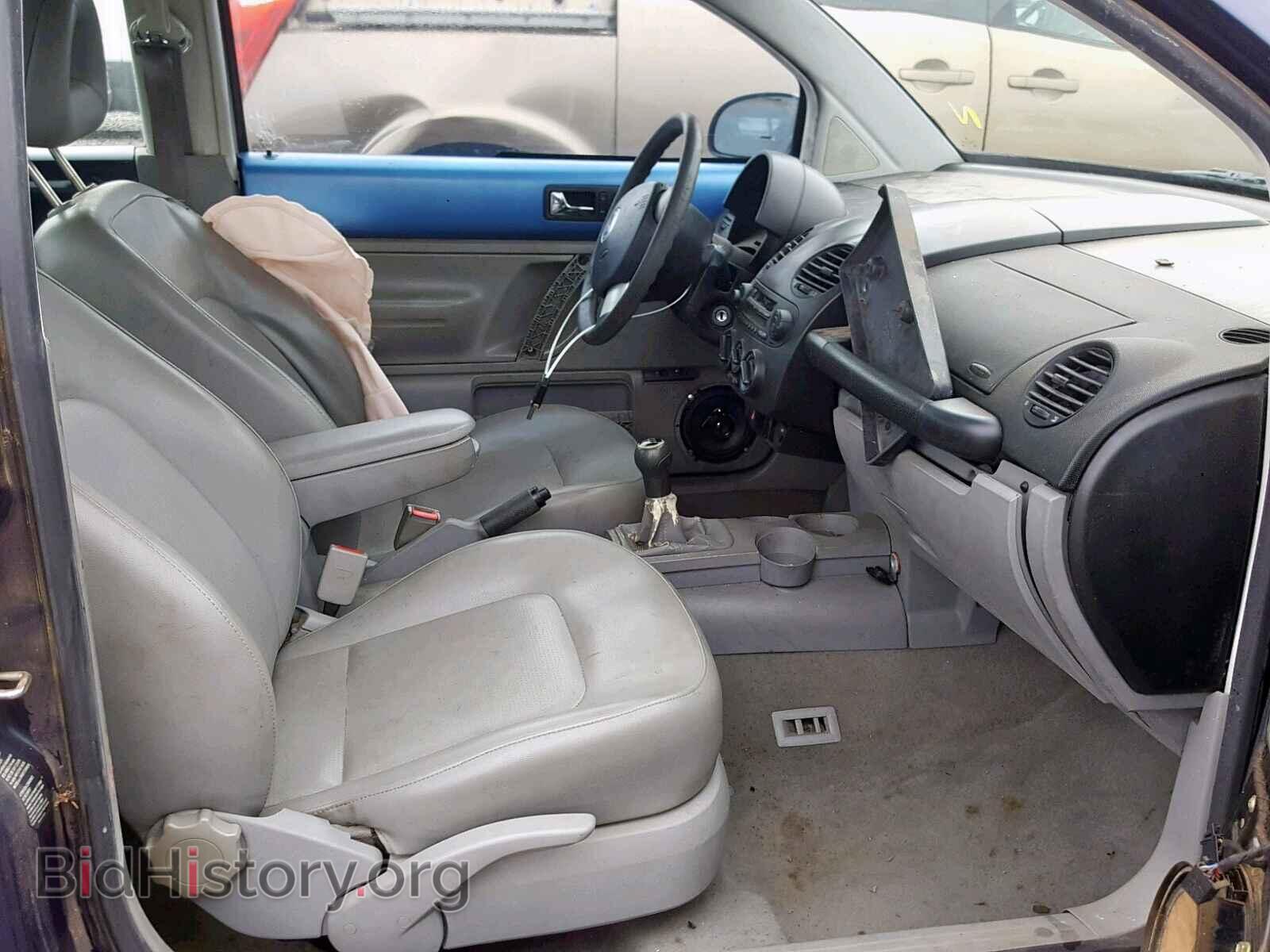 2000 VOLKSWAGEN BEETLE - VIN: 3VWCD21C8YM470255 - Фото 5
