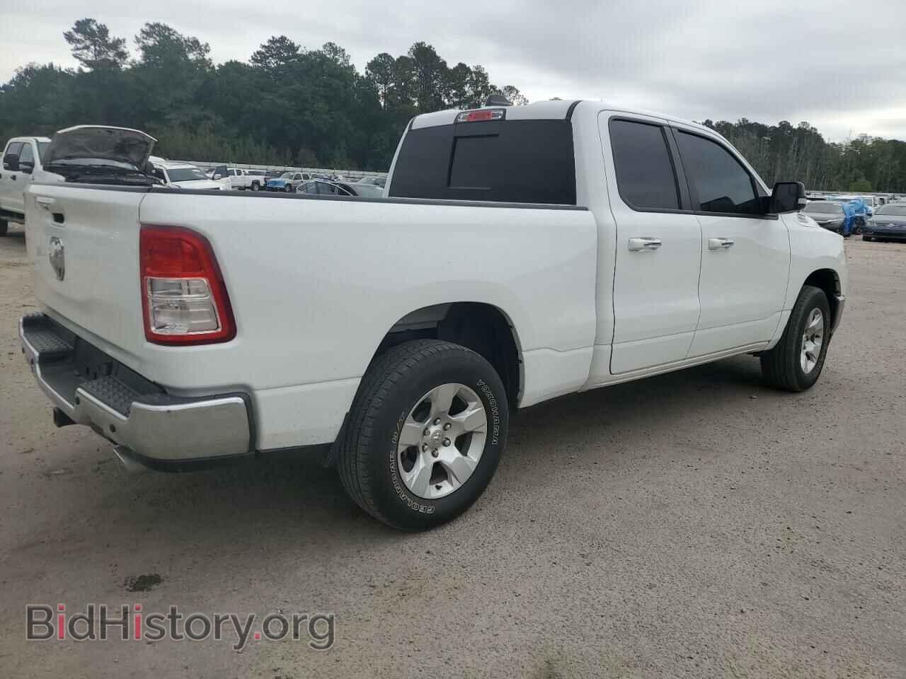 2019 RAM 1500 - VIN: 1C6SRFBT1KN834428 - Фото 3