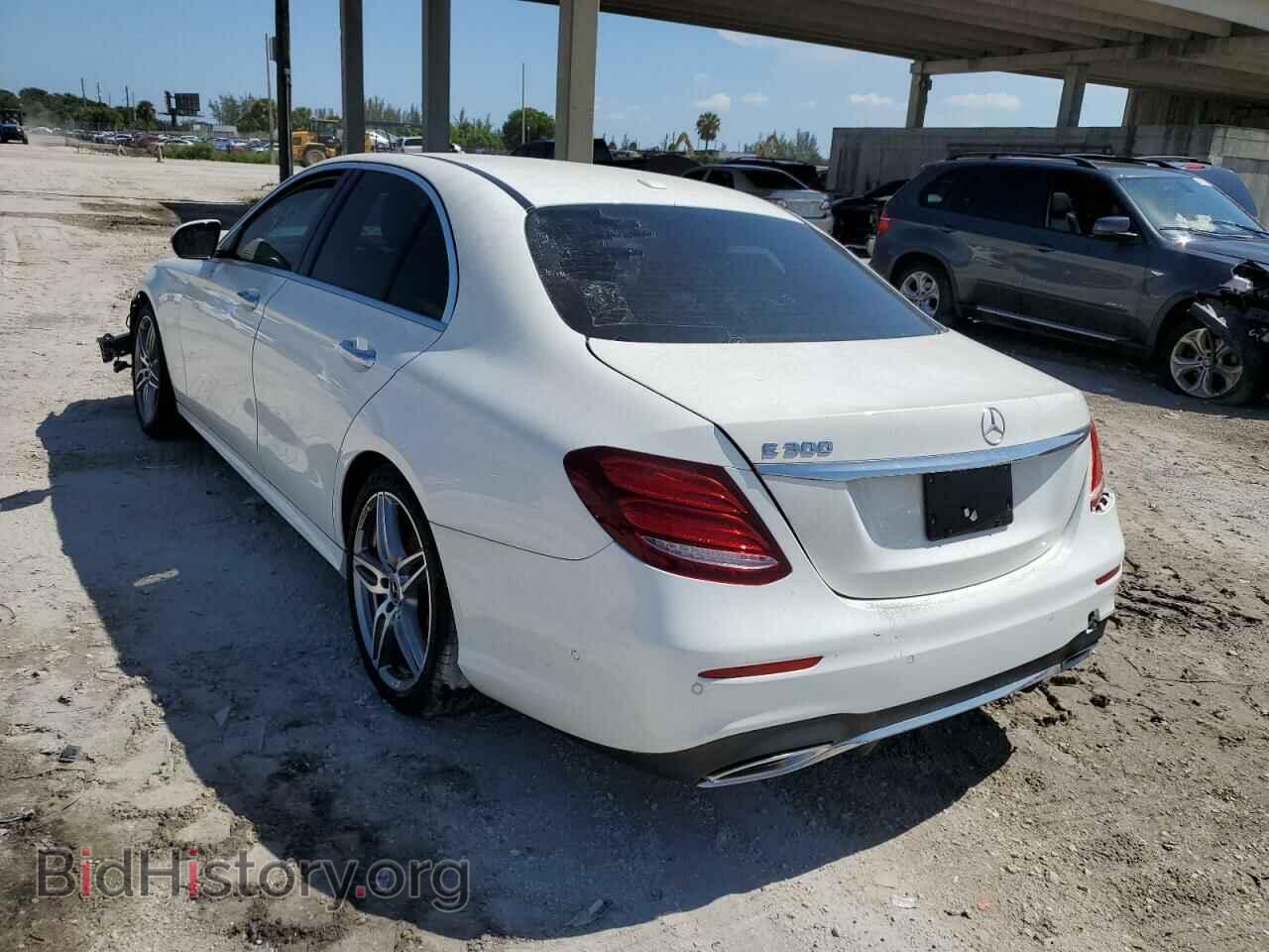 2018 MERCEDES-BENZ E-CLASS - VIN: WDDZF4JBXJA481244 - Фото 3