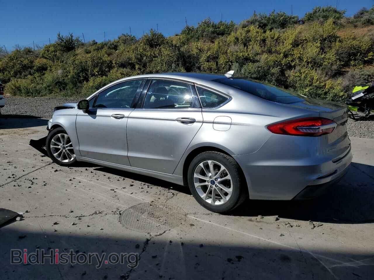 2020 FORD FUSION - VIN: 3FA6P0HD9LR107250 - Фото 2