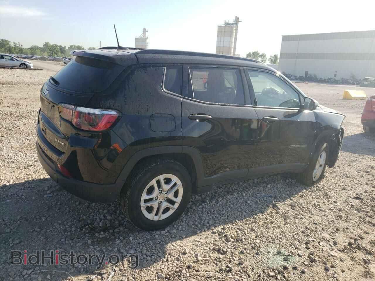 2018 JEEP COMPASS - VIN: 3C4NJDAB8JT181010 - Фото 3