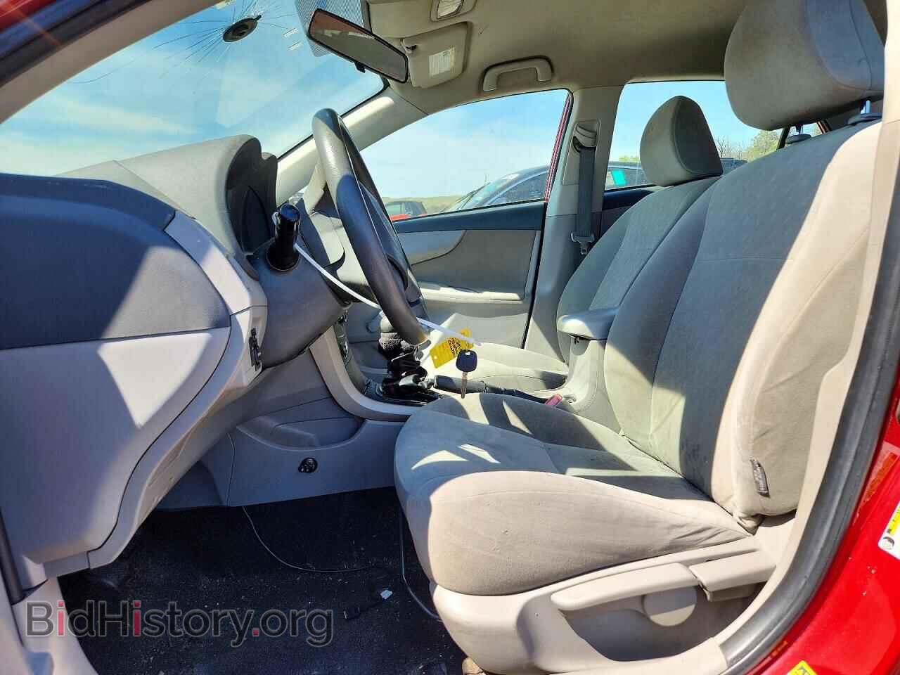 2010 Toyota COROLLA (VIN 2T1BU4EE7AC322151) — фото 7 из 12