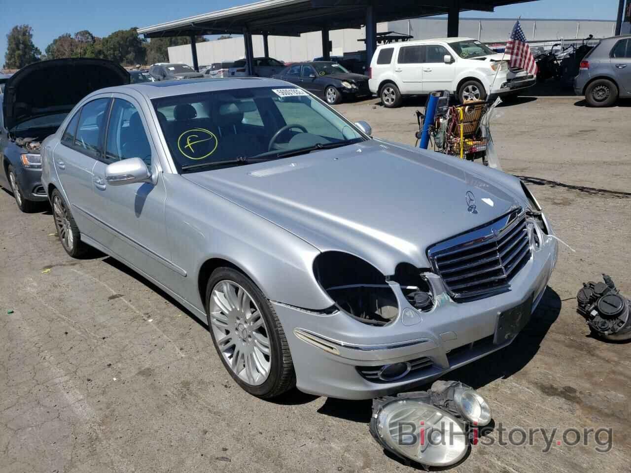 Photo WDBUF56X57B070835 - MERCEDES-BENZ E-CLASS 2007