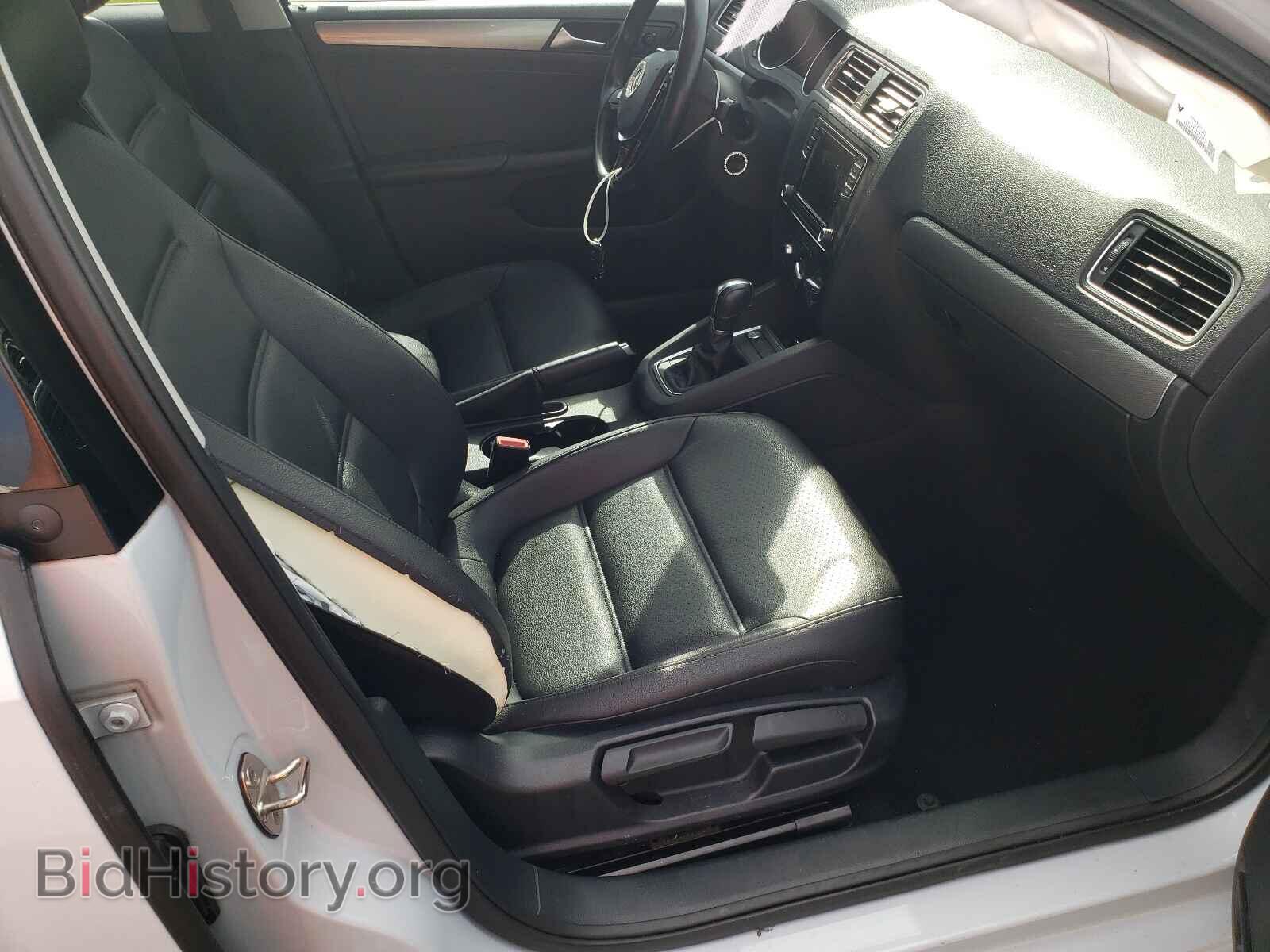 2017 VOLKSWAGEN JETTA - VIN: 3VWDB7AJ4HM264601 - Фото 5