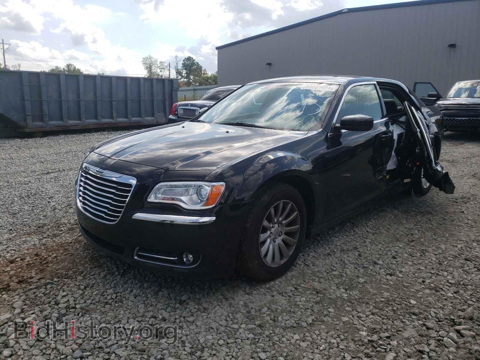 2014 CHRYSLER 300 - VIN: 2C3CCAAG7EH303905 - Фото 2