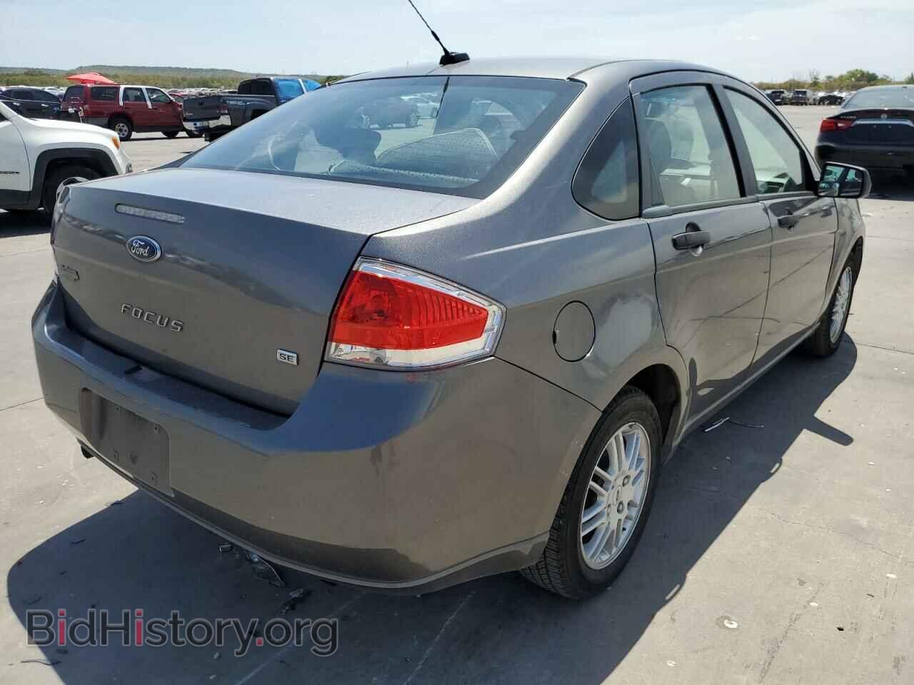 2011 FORD FOCUS - VIN: 1FAHP3FN5BW106520 - Фото 4