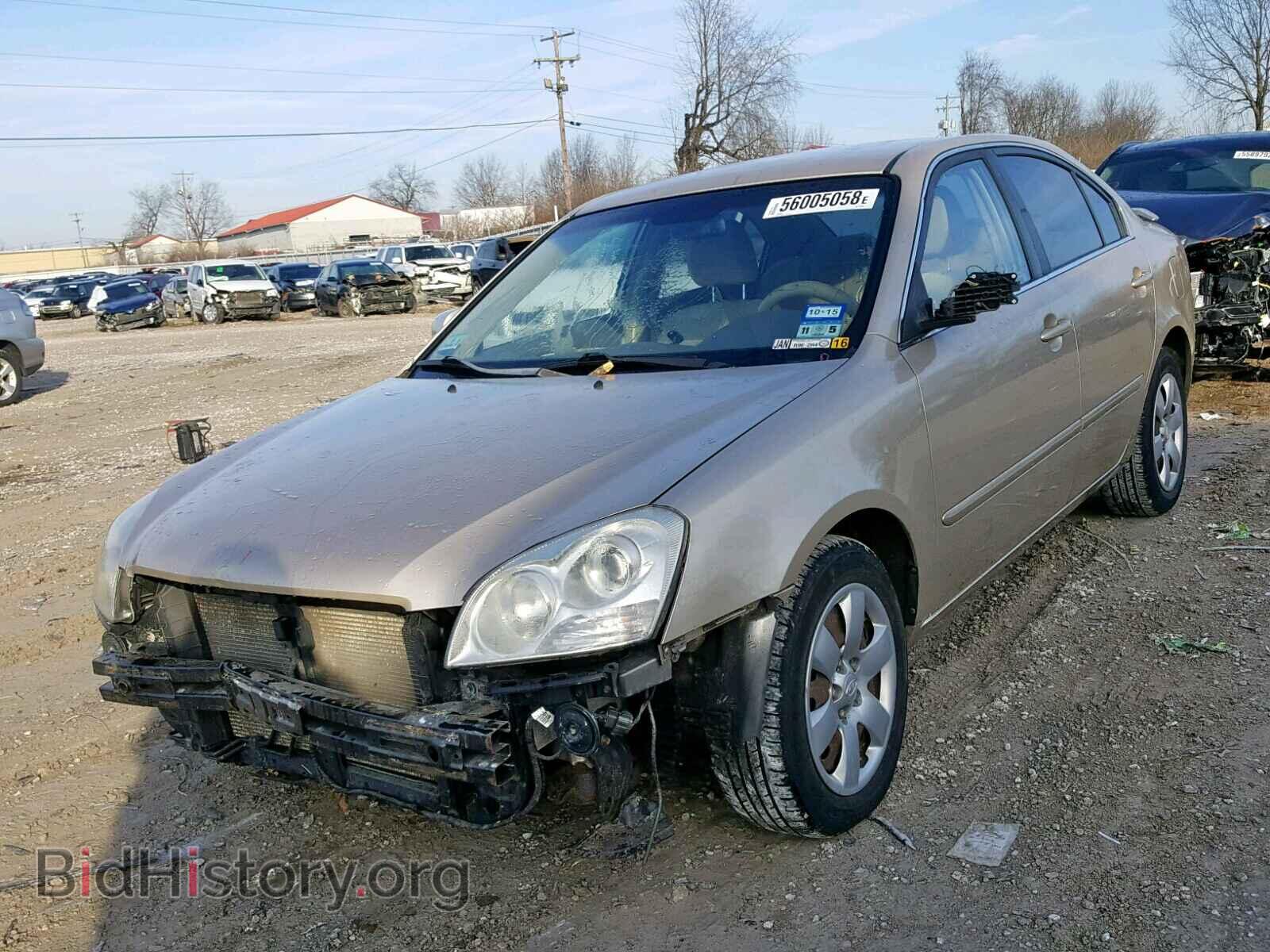 2007 KIA OPTIMA - VIN: KNAGE123175116685 - Фото 2