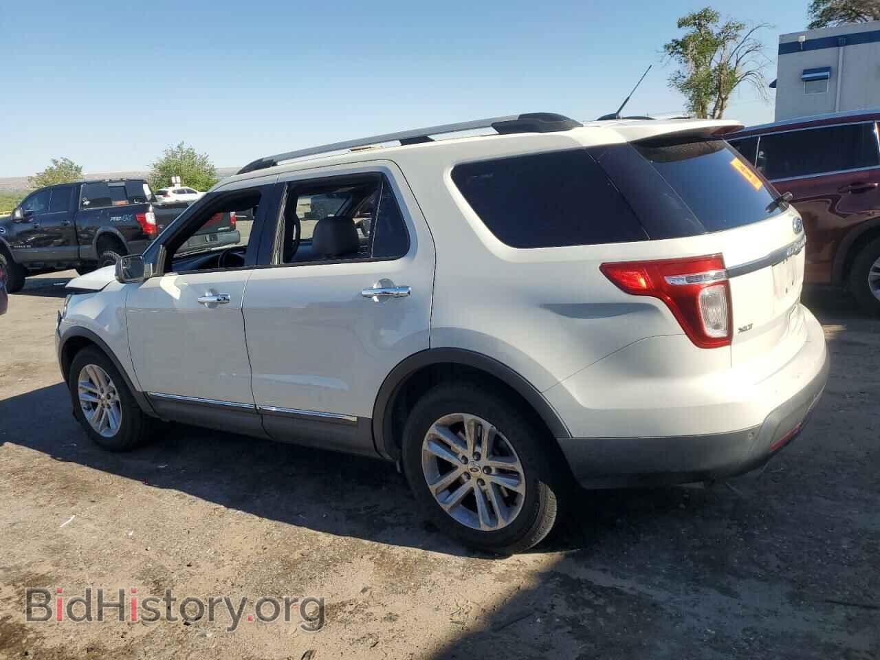 2011 FORD EXPLORER - VIN: 1FMHK7D80BGA19093 - Photo 2