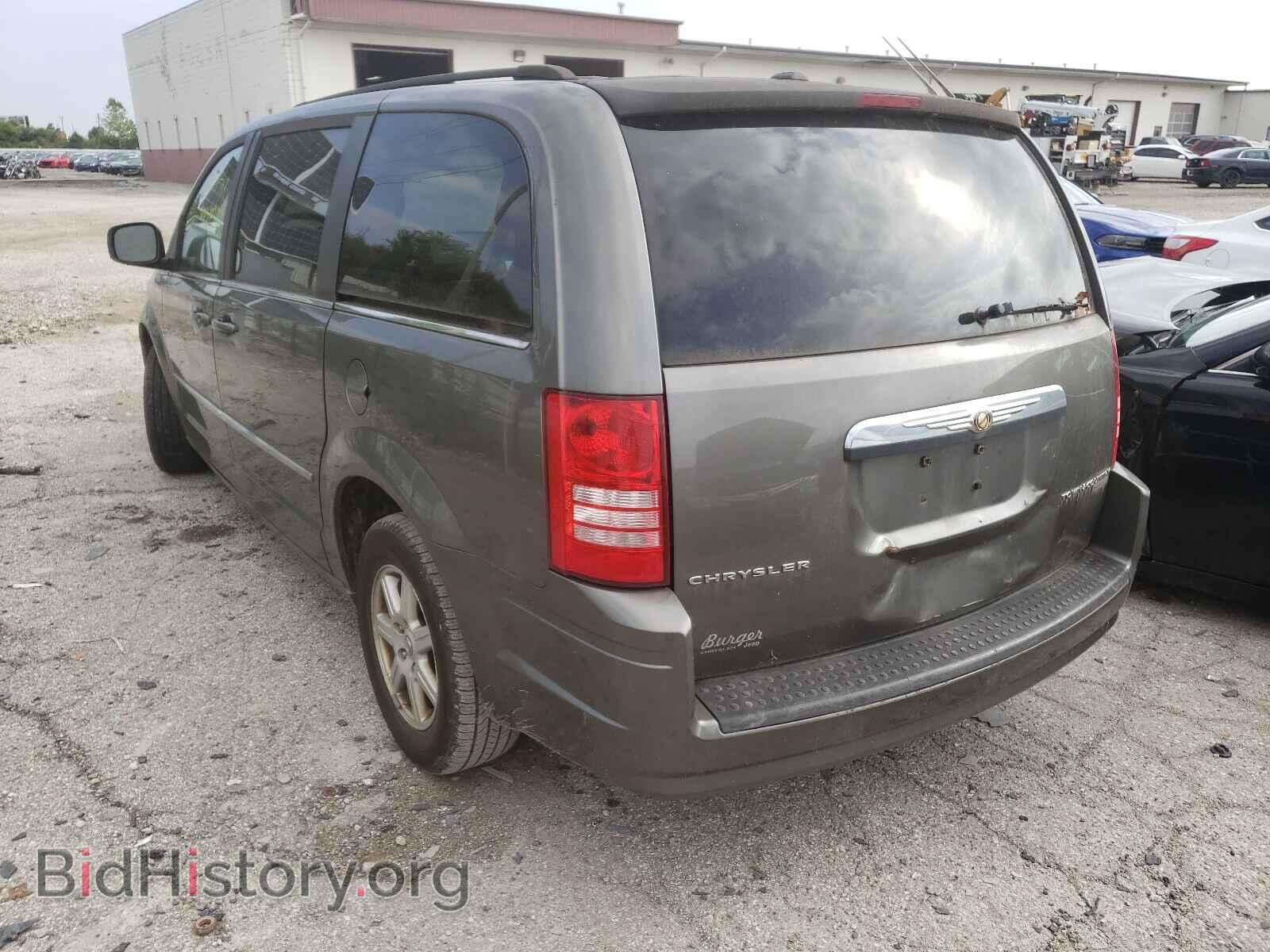 2010 CHRYSLER TOWN & C - VIN: 2A4RR5D10AR324015 - Фото 3