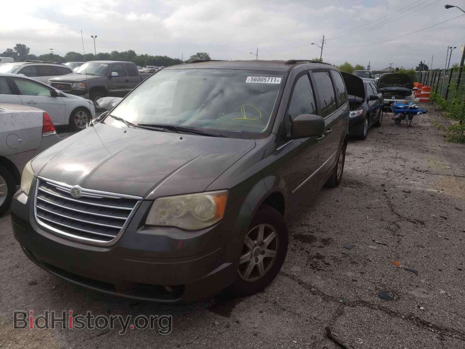 2010 CHRYSLER TOWN & C - VIN: 2A4RR5D10AR324015 - Фото 9