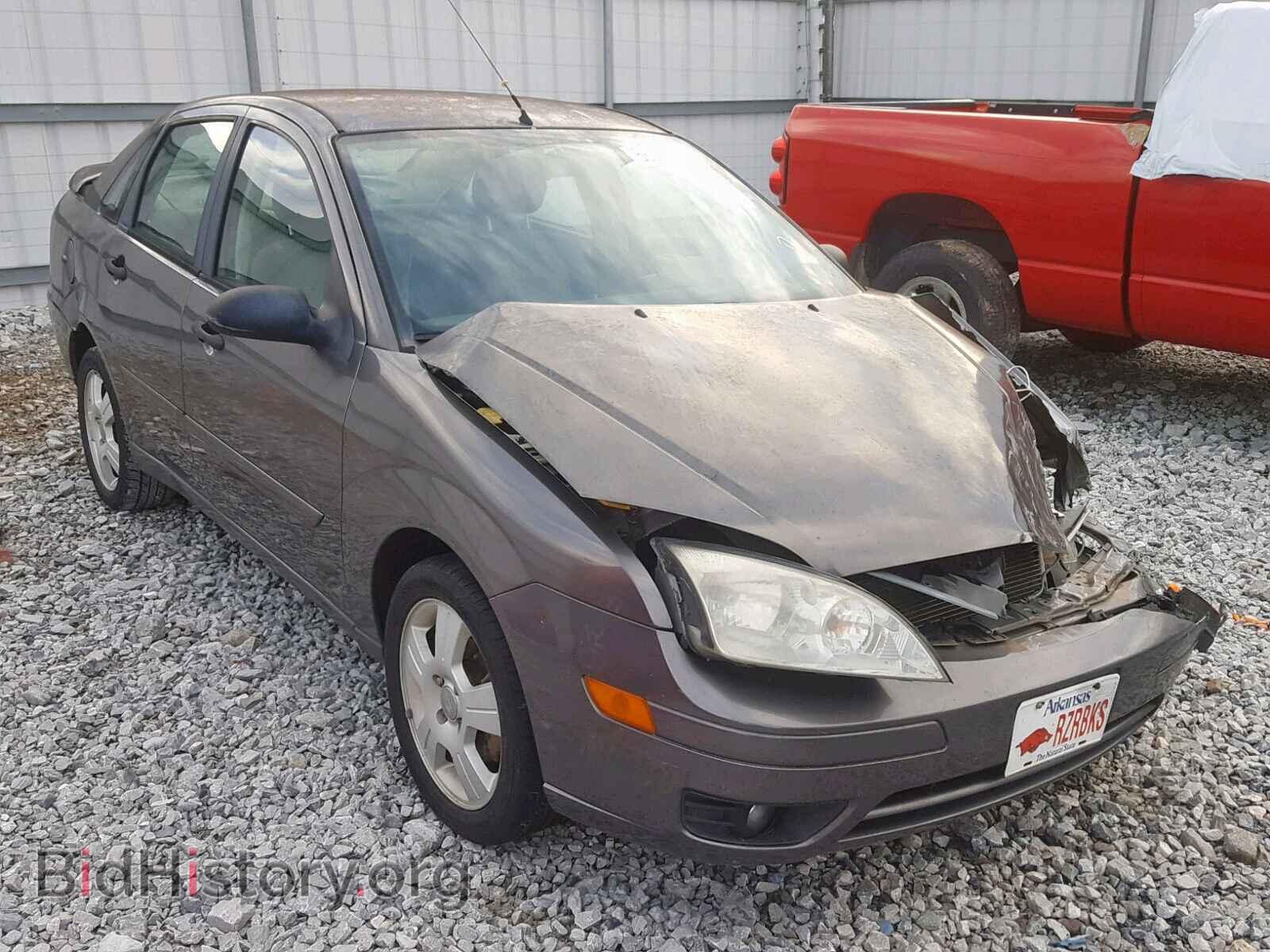 Фотография 1FAFP34N45W188321 - FORD FOCUS 2005