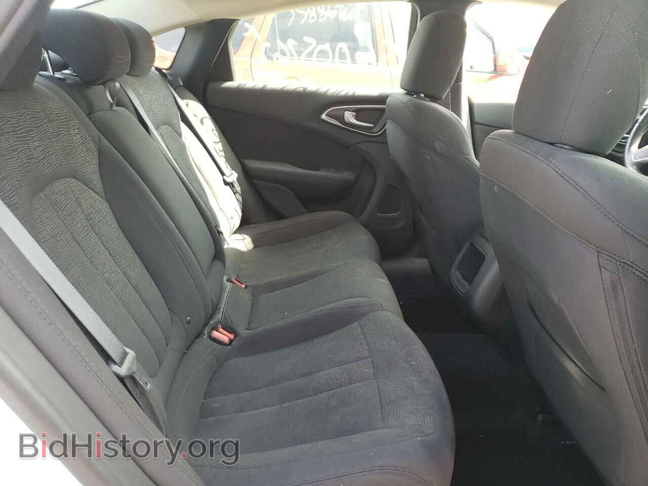 2016 CHRYSLER 200 - VIN: 1C3CCCAB2GN143135 - Фото 6