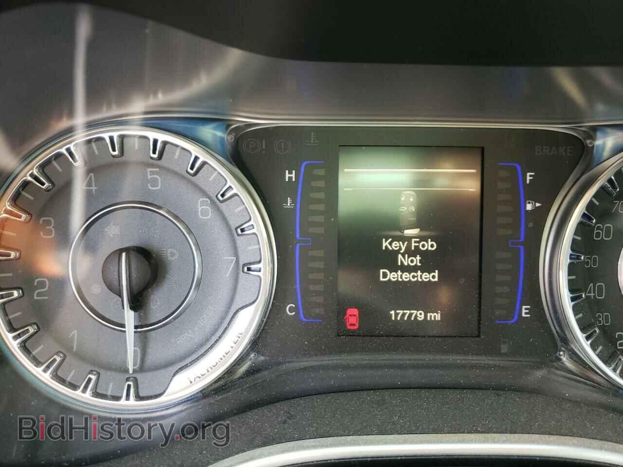 2016 CHRYSLER 200 - VIN: 1C3CCCAB2GN143135 - Фото 8