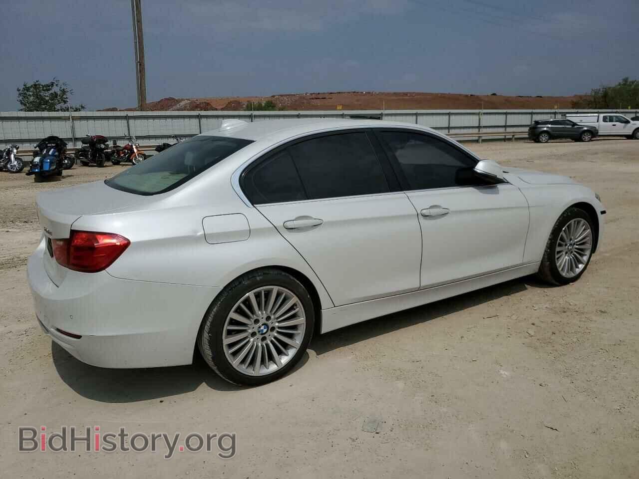 2014 BMW 3 SERIES - VIN: WBA3A5C53EP601364 - Фото 3