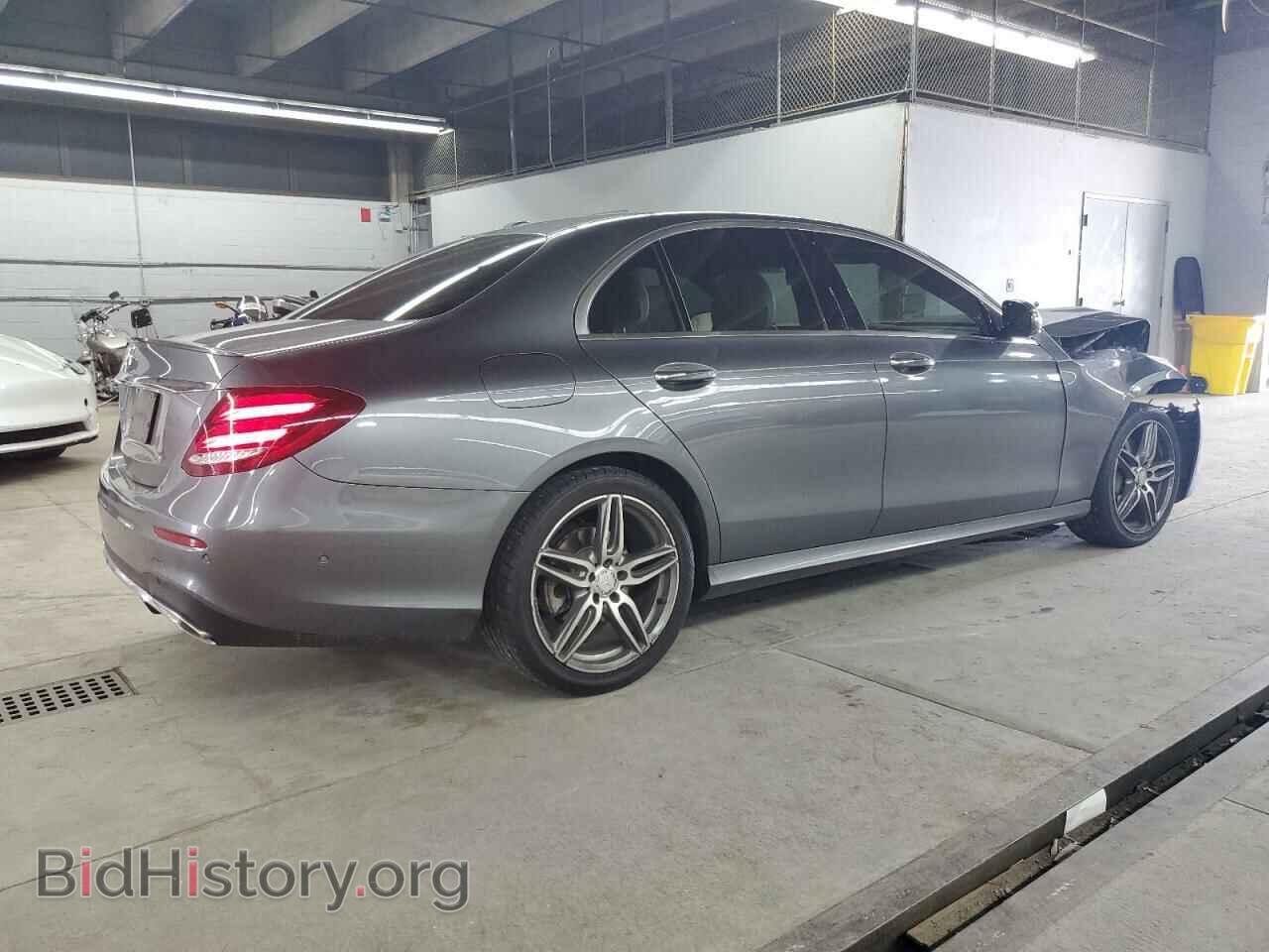 2017 MERCEDES-BENZ E-CLASS - VIN: WDDZF4KB2HA030026 - Фото 3