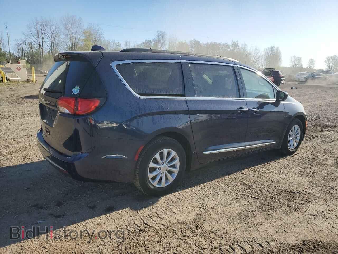 2017 CHRYSLER PACIFICA - VIN: 2C4RC1BG7HR524293 - Фото 3