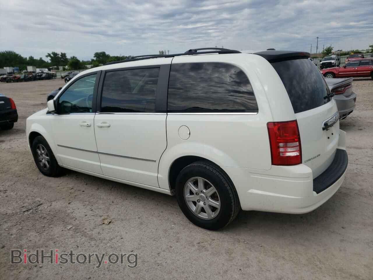 2010 CHRYSLER MINIVAN - VIN: 2A4RR5D11AR289369 - Фото 2
