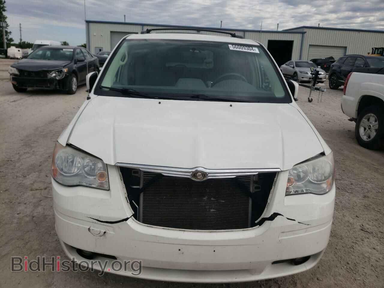 2010 CHRYSLER MINIVAN - VIN: 2A4RR5D11AR289369 - Фото 5