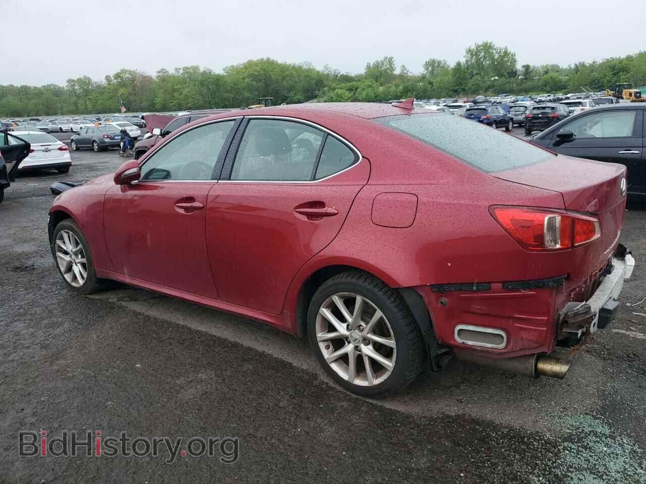2011 LEXUS IS - VIN: JTHCF5C28B5050381 - Photo 2