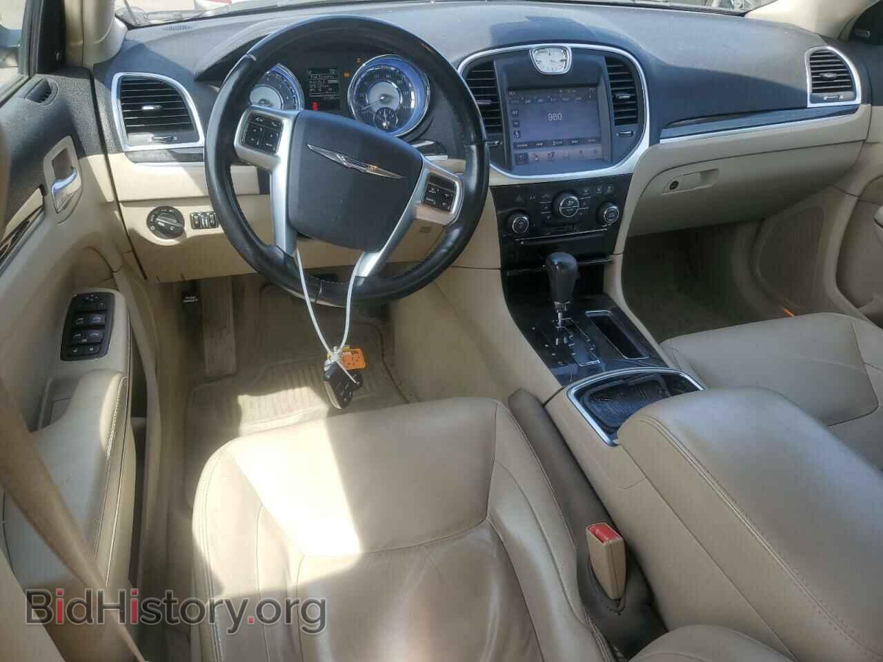 2011 CHRYSLER 300 - VIN: 2C3CA5CGXBH514778 - Фото 8