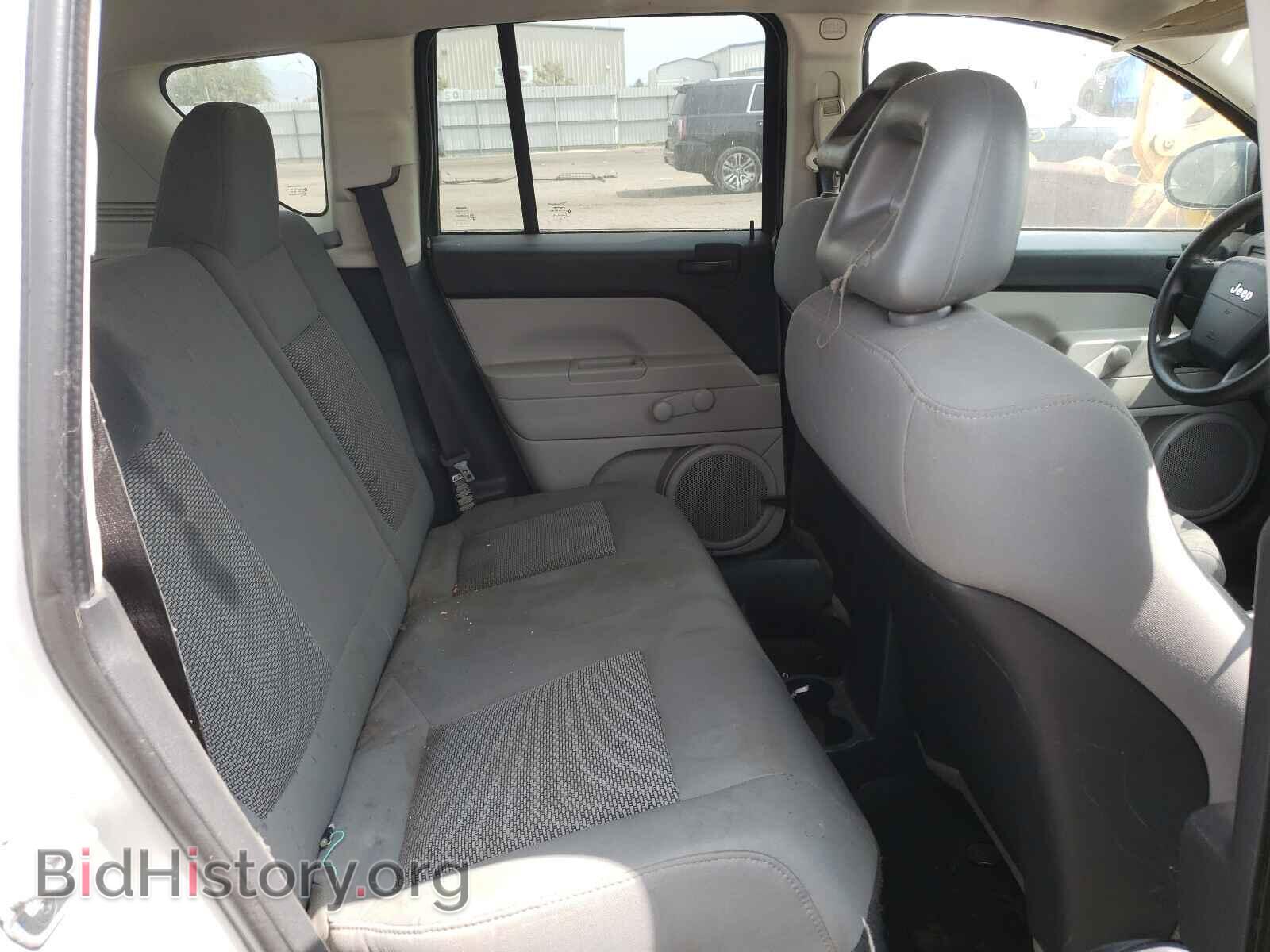 2007 JEEP COMPASS - VIN: 1J8FT47W67D216224 - Photo 6