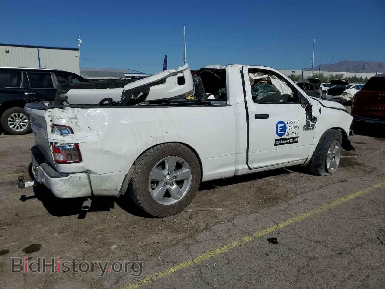 2018 RAM 1500 - VIN: 3C6JR6AG5JG154393 - Фото 3
