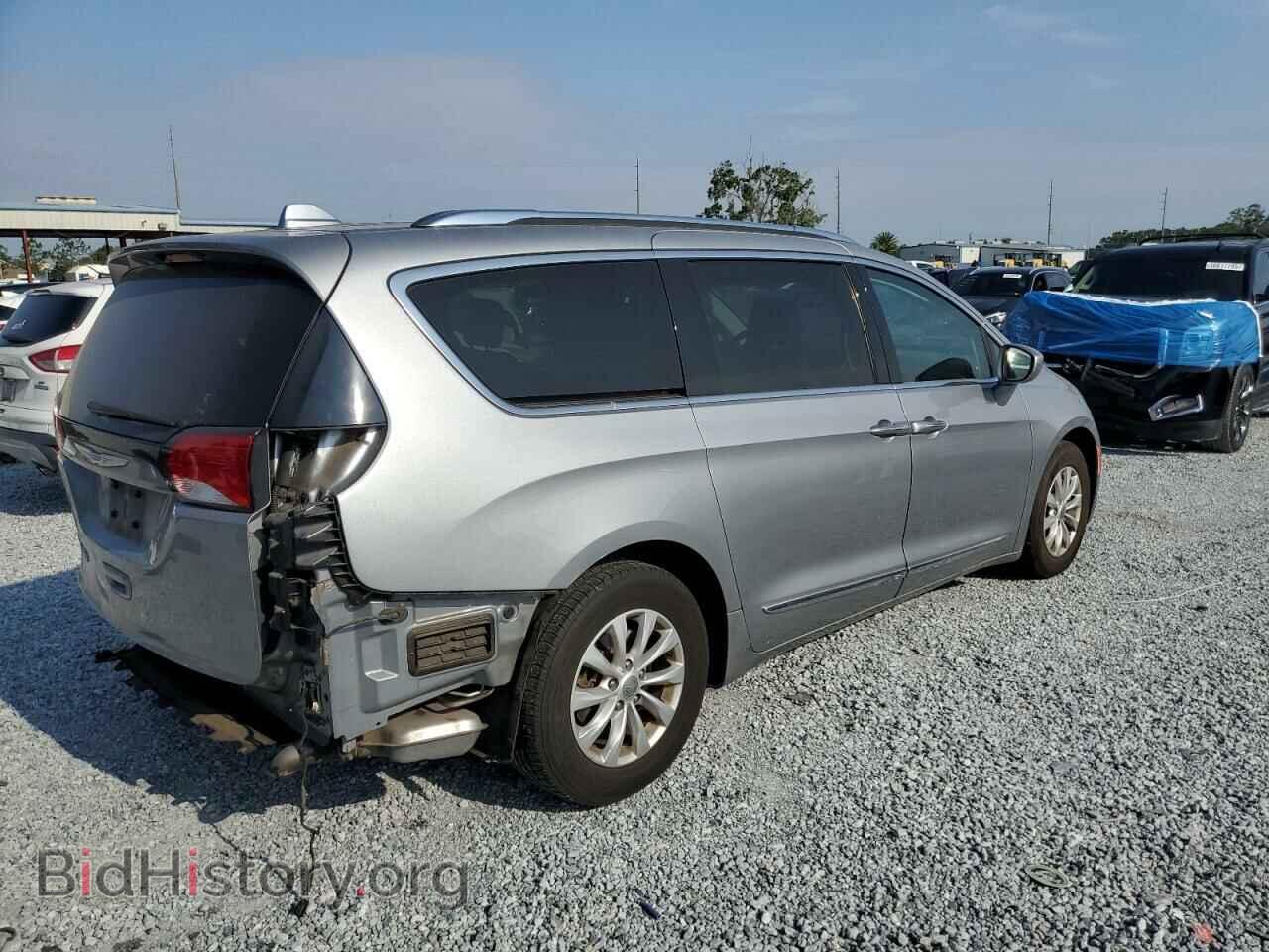 2019 CHRYSLER PACIFICA - VIN: 2C4RC1BG1KR554929 - Фото 3