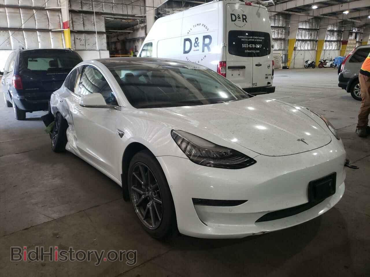 Фотография 5YJ3E1EB4JF112737 - TESLA MODEL 3 2018