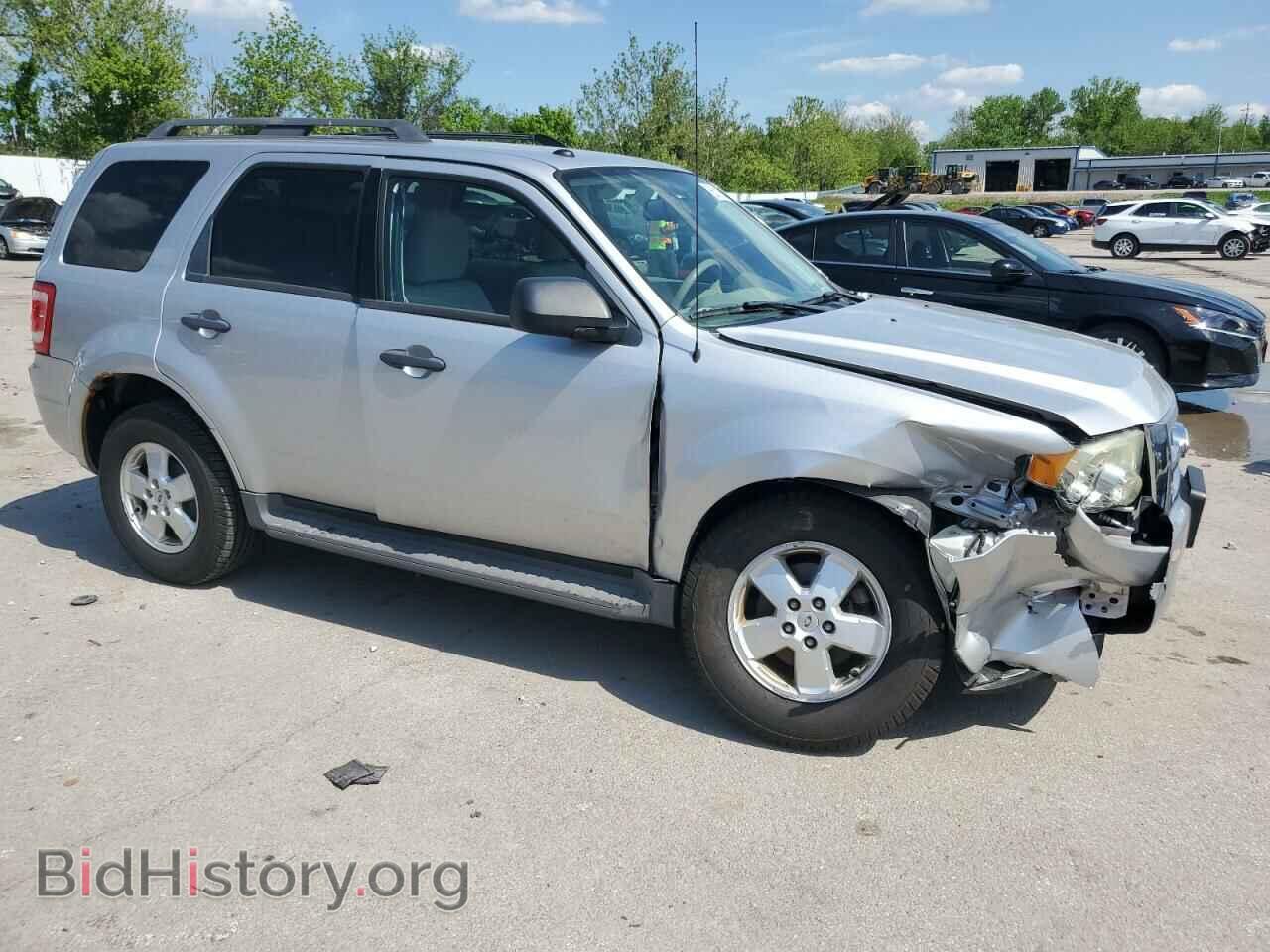 2011 FORD ESCAPE - VIN: 1FMCU0DG1BKB03150 - Фото 4