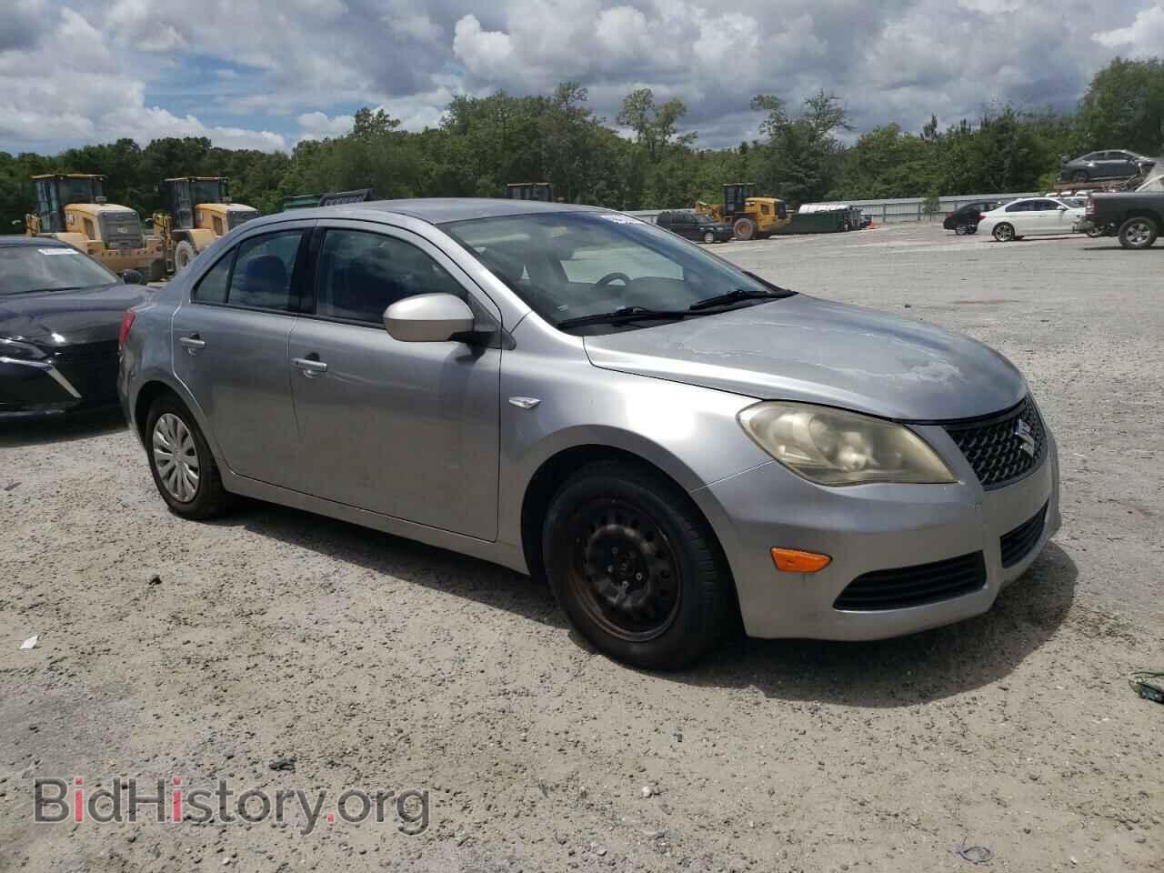 2010 SUZUKI KIZASHI - VIN: JS2RF9A1XA6100077 - Photo 4